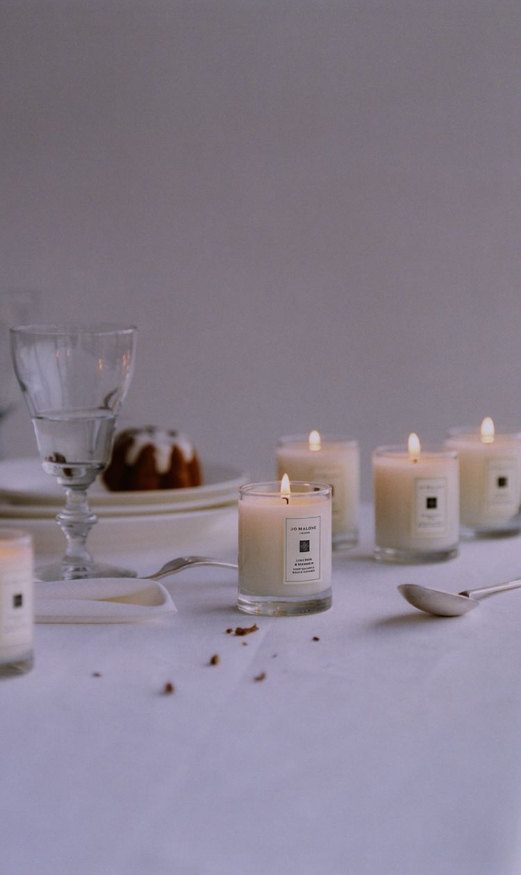 Receive A Mini Candles Duo when you spend AED 475